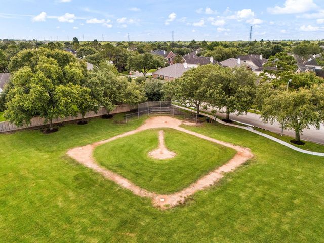 3234 Vanity Drive, Pearland, TX 77584