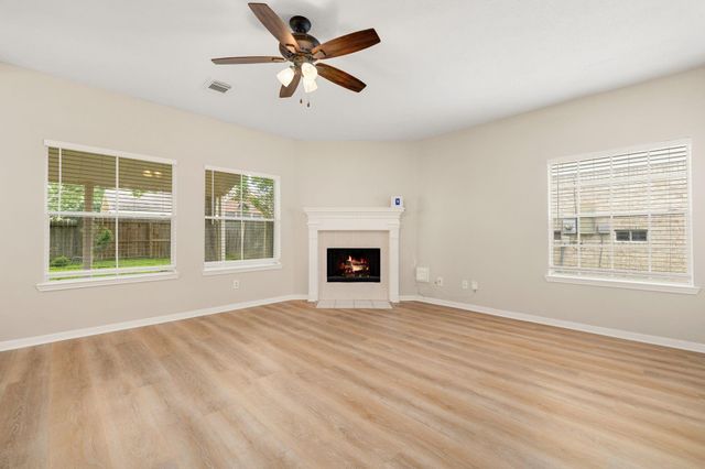 3234 Vanity Drive, Pearland, TX 77584