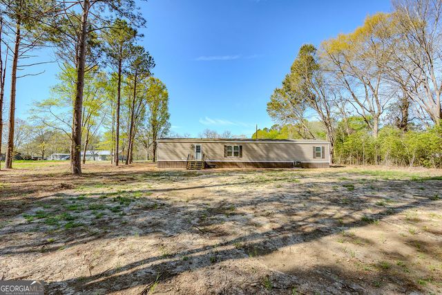 226 Mullis Street, Dexter, GA 31019