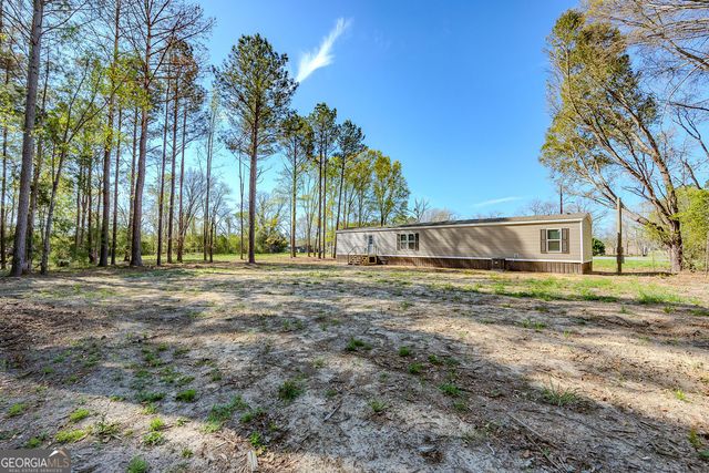 226 Mullis Street, Dexter, GA 31019