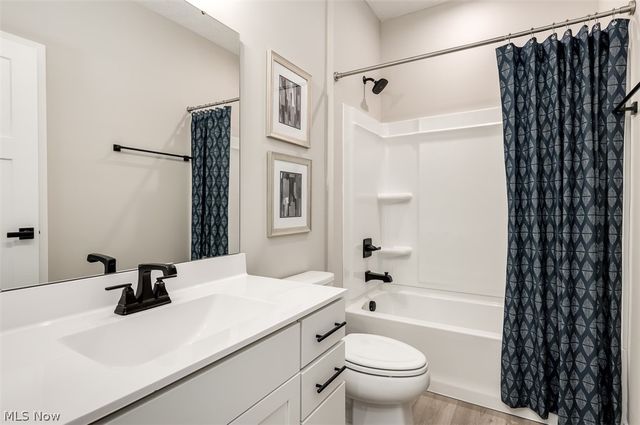 6288 Lake Cable Avenue NW, Lehigh Twp, OH 44720