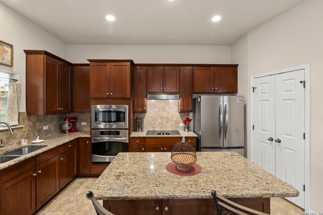 848 San Ignacio, New Braunfels, TX 78132