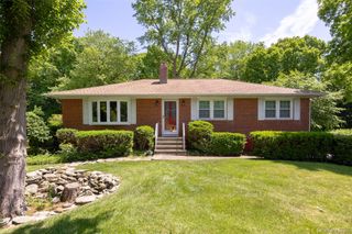 89 Edgehill Drive, Wappingers Falls, NY 12590