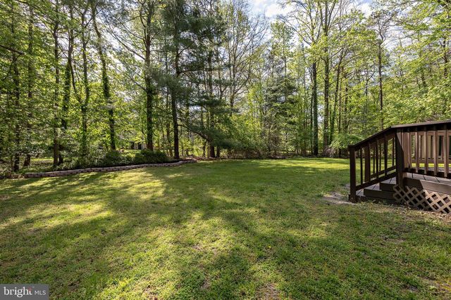 8 CANTERBURY CT, Marlton, NJ 08053