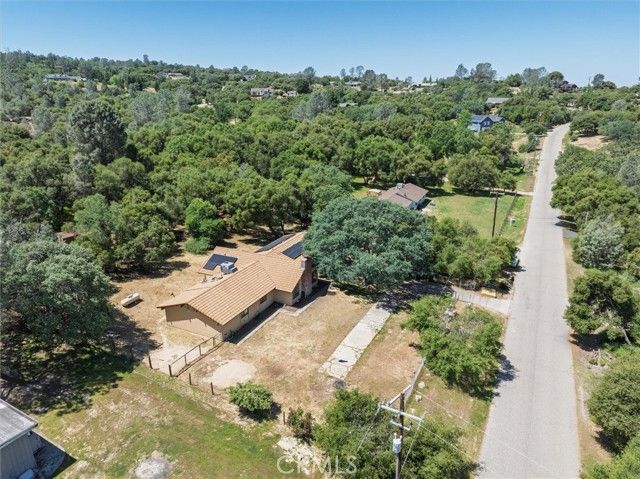 47440 Hopi Avenue, Coarsegold, CA 93614