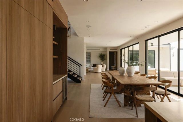 15202 Hesby Street, Sherman Oaks, CA 91403