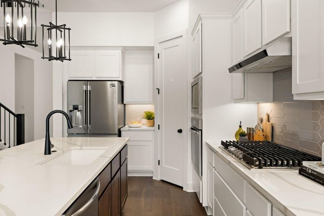 912 Rock Daisy TRL, Hutto, TX 78634