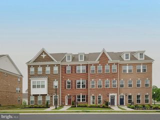 10701 MILLPORT ST, White Plains, MD 20695