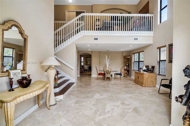 865 NE 208th Ter, Miami, FL 33179