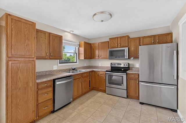 409 Wilson Park Lane, Granite City, IL 62040