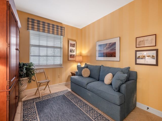 940 Turtle Cove Lane 302, Vero Beach, FL 32963