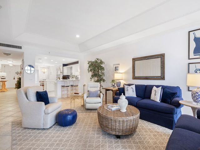 940 Turtle Cove Lane 302, Vero Beach, FL 32963