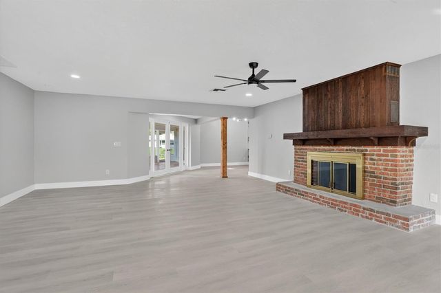 1658 JEFFORDS STREET, Clearwater, FL 33756