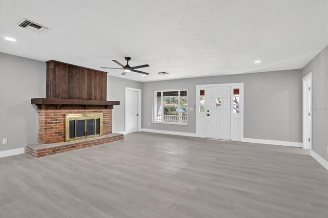 1658 JEFFORDS STREET, Clearwater, FL 33756