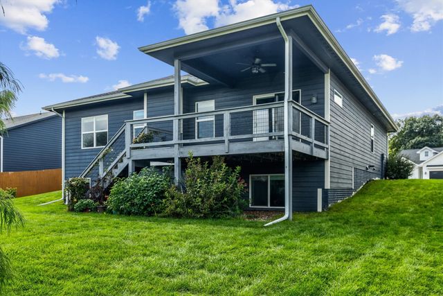 1021 Cardinal Drive, Polk City, IA 50226