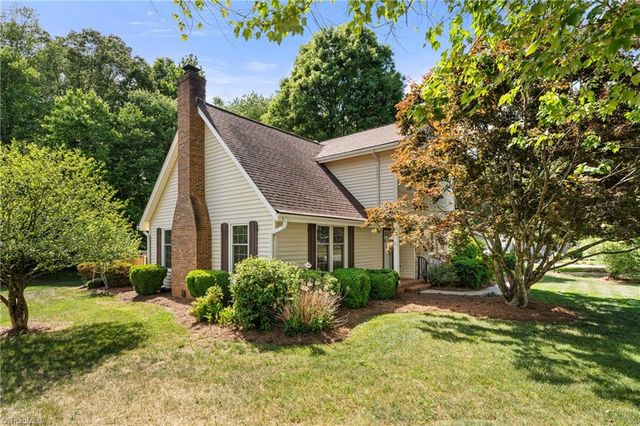 926 Branchwood Drive, Kernersville, NC 27284