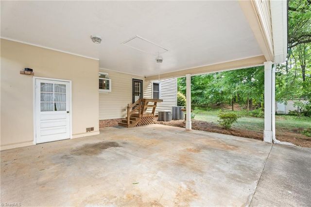 926 Branchwood Drive, Kernersville, NC 27284