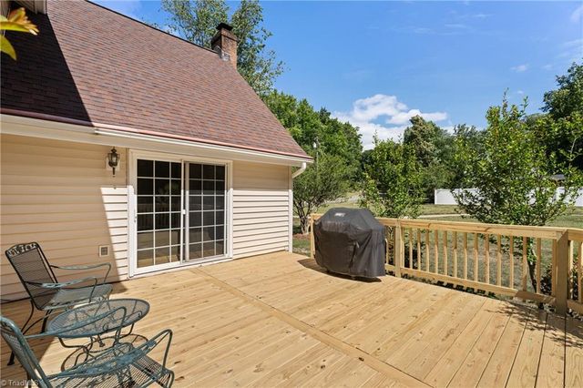 926 Branchwood Drive, Kernersville, NC 27284