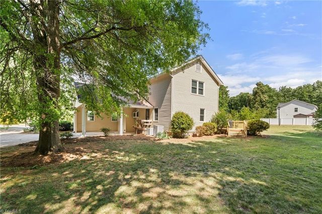 926 Branchwood Drive, Kernersville, NC 27284