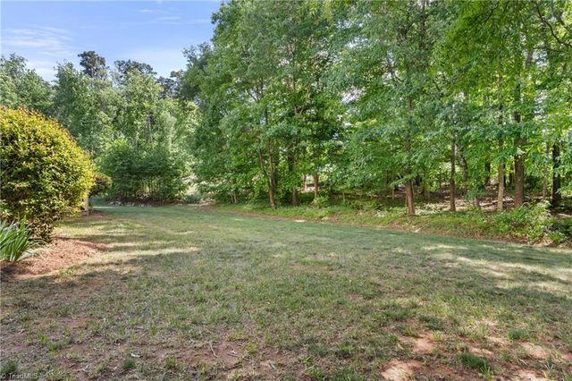 926 Branchwood Drive, Kernersville, NC 27284