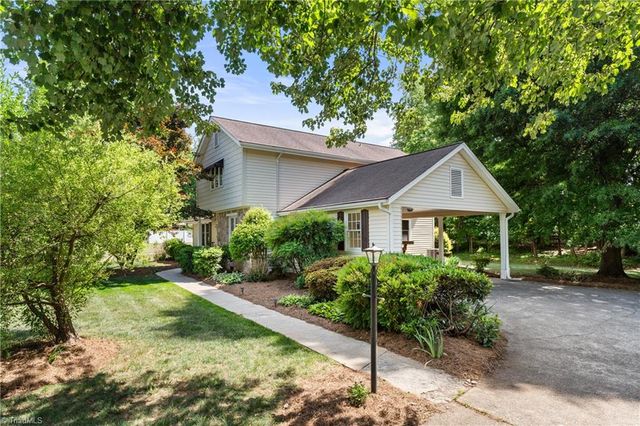 926 Branchwood Drive, Kernersville, NC 27284