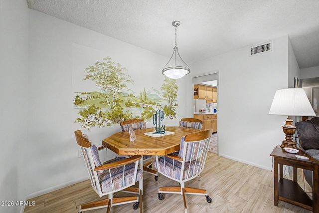 10840 W CARON Drive, Sun City, AZ 85351
