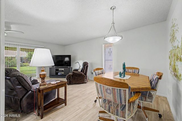 10840 W CARON Drive, Sun City, AZ 85351