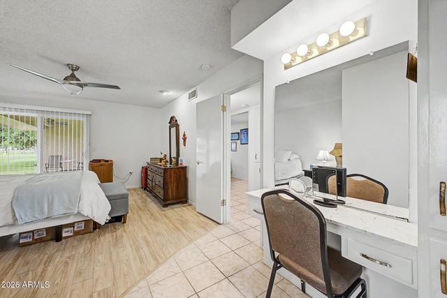 10840 W CARON Drive, Sun City, AZ 85351
