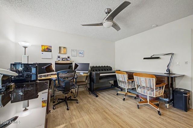10840 W CARON Drive, Sun City, AZ 85351