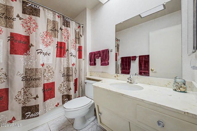 10840 W CARON Drive, Sun City, AZ 85351