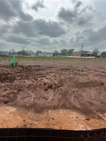 1407 PARKVIEW Drive, Alexandria, LA 71303