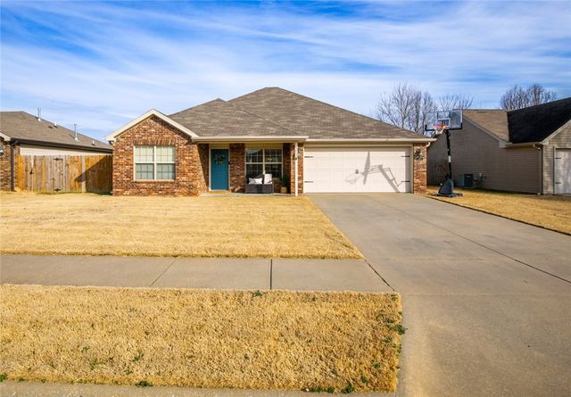 5407 SW Sahara Street, Bentonville, AR 72713