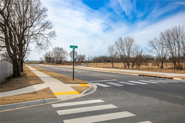 5407 SW Sahara Street, Bentonville, AR 72713