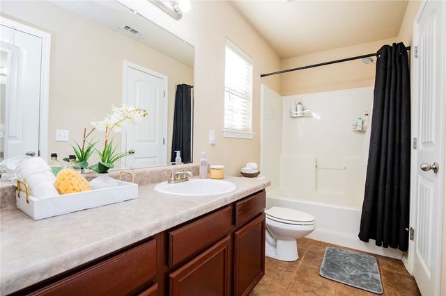 5407 SW Sahara Street, Bentonville, AR 72713