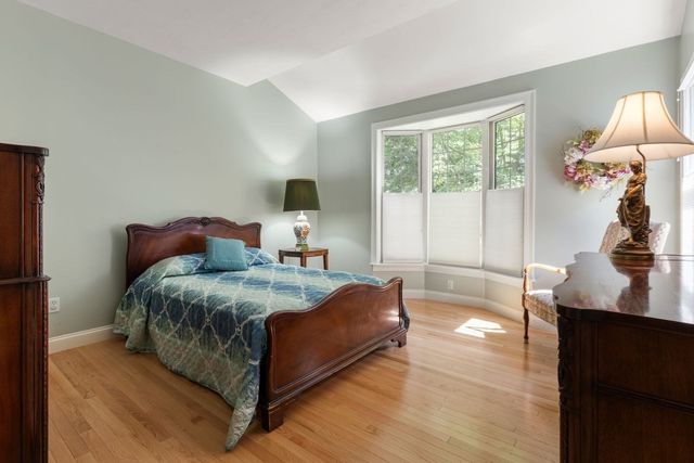38 Juniper Ln 38, Hanover, MA 02339