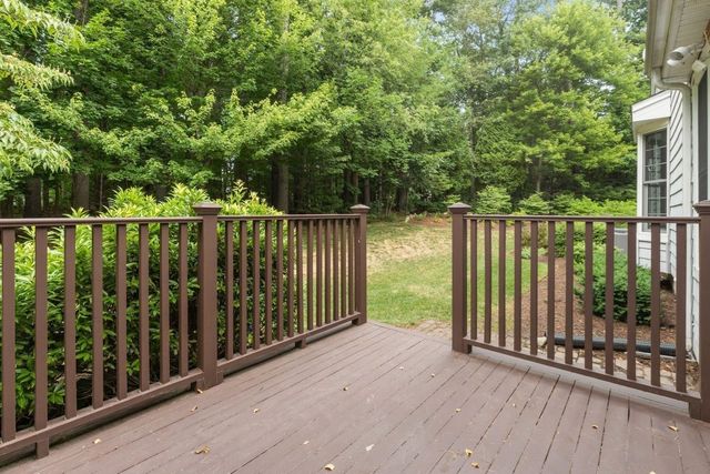 38 Juniper Ln 38, Hanover, MA 02339