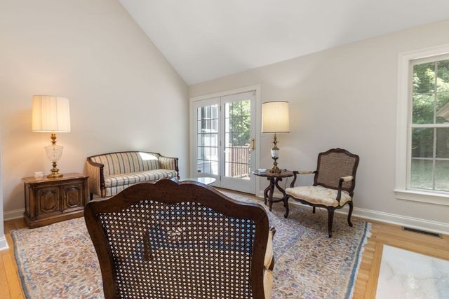 38 Juniper Ln 38, Hanover, MA 02339