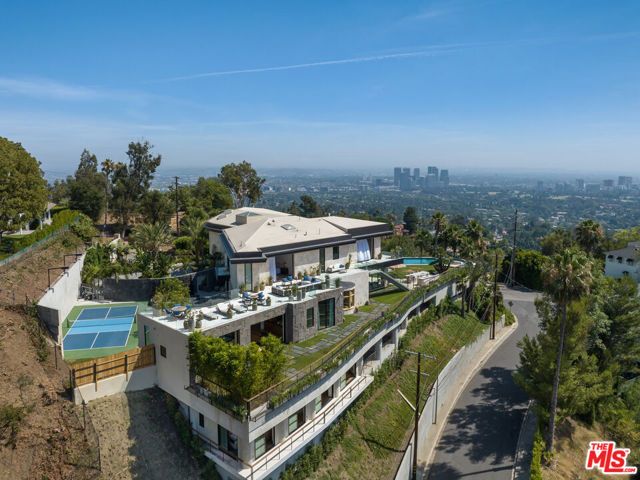 1625 Summitridge Drive, Beverly Hills, CA 90210