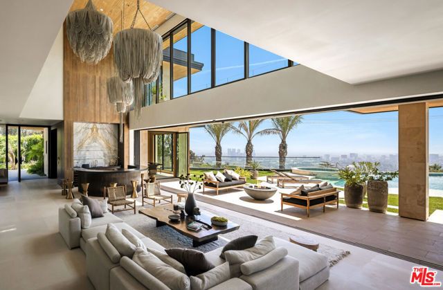 1625 Summitridge Drive, Beverly Hills, CA 90210