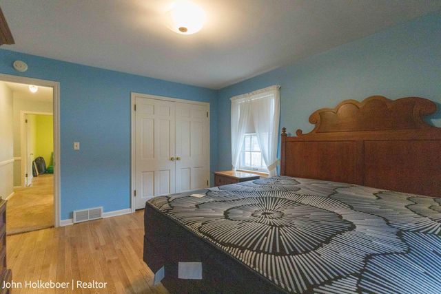 1641 Forrester Street Se, City Of Grand Rapids, MI 49508