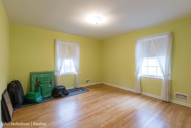 1641 Forrester Street Se, City Of Grand Rapids, MI 49508