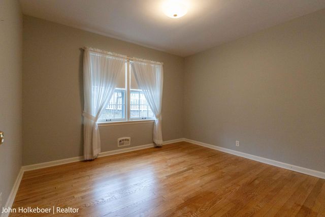 1641 Forrester Street Se, City Of Grand Rapids, MI 49508