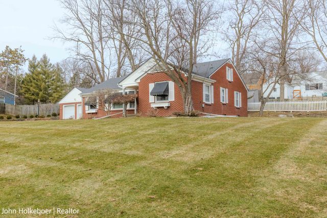 1641 Forrester Street Se, City Of Grand Rapids, MI 49508