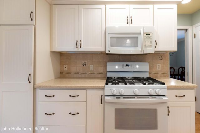 1641 Forrester Street Se, City Of Grand Rapids, MI 49508