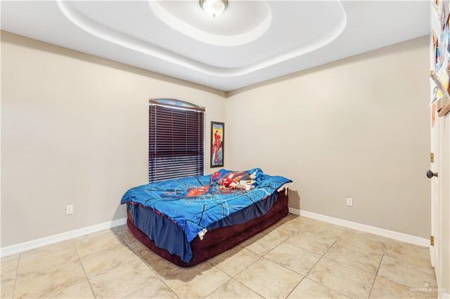 1821 S Petunia Avenue, Weslaco, TX 78596