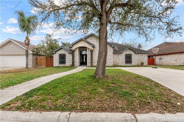 1821 S Petunia Avenue, Weslaco, TX 78596