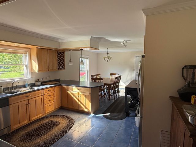 18 Ripple Lane, Rockingham, VT 05101
