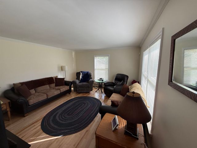 18 Ripple Lane, Rockingham, VT 05101