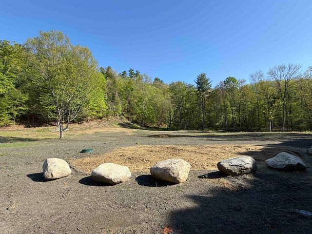 18 Ripple Lane, Rockingham, VT 05101