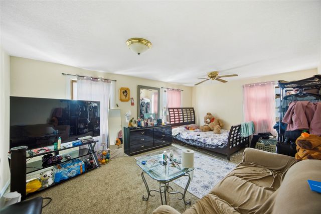 1902 Main Street, Granger, IA 50109